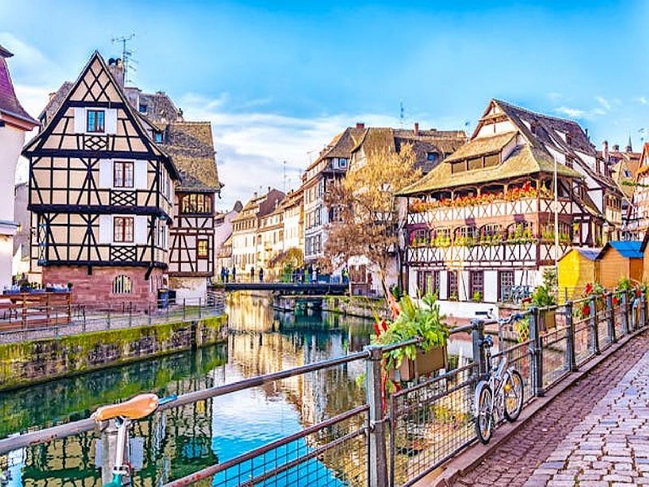 No-Fly River Cruises, holidays 25