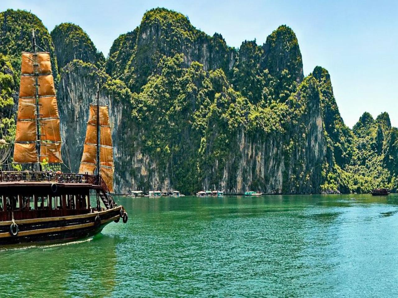 Specialist Tours, holidays 33