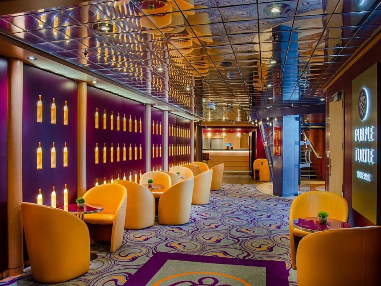 Cruises, holidays 59