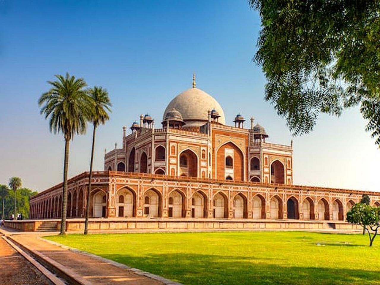 Specialist Tours, holidays 26