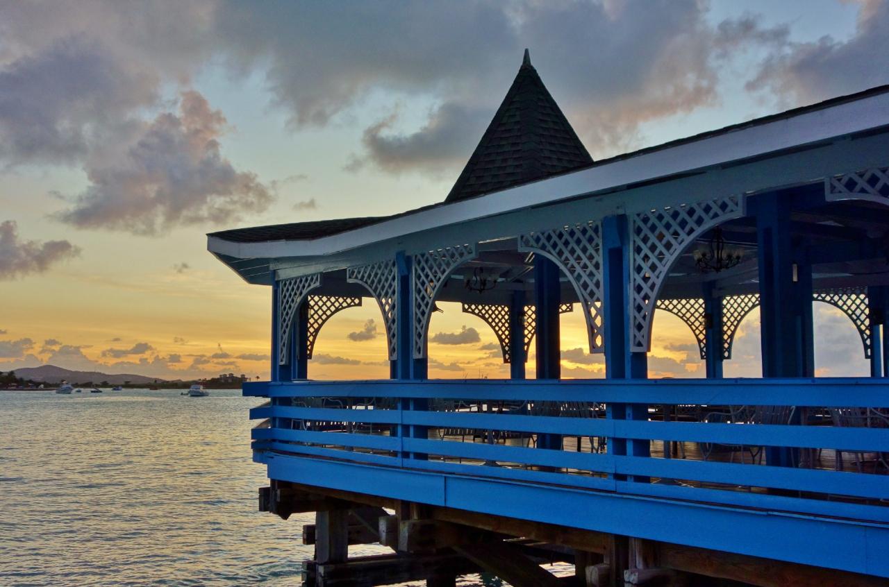 Dickenson Bay, Antigua holidays 6