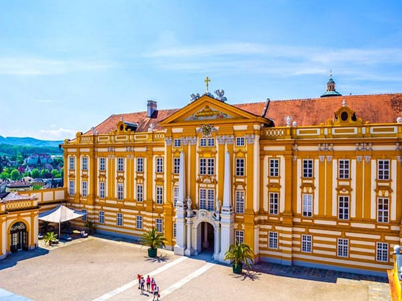 No-Fly River Cruises, holidays 7