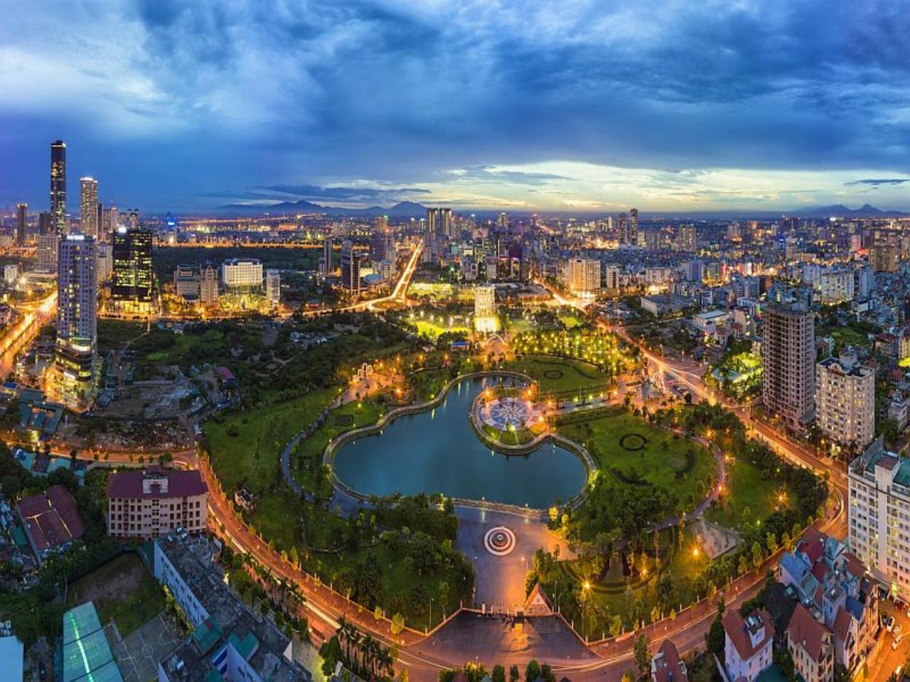 Specialist Tours, holidays 35