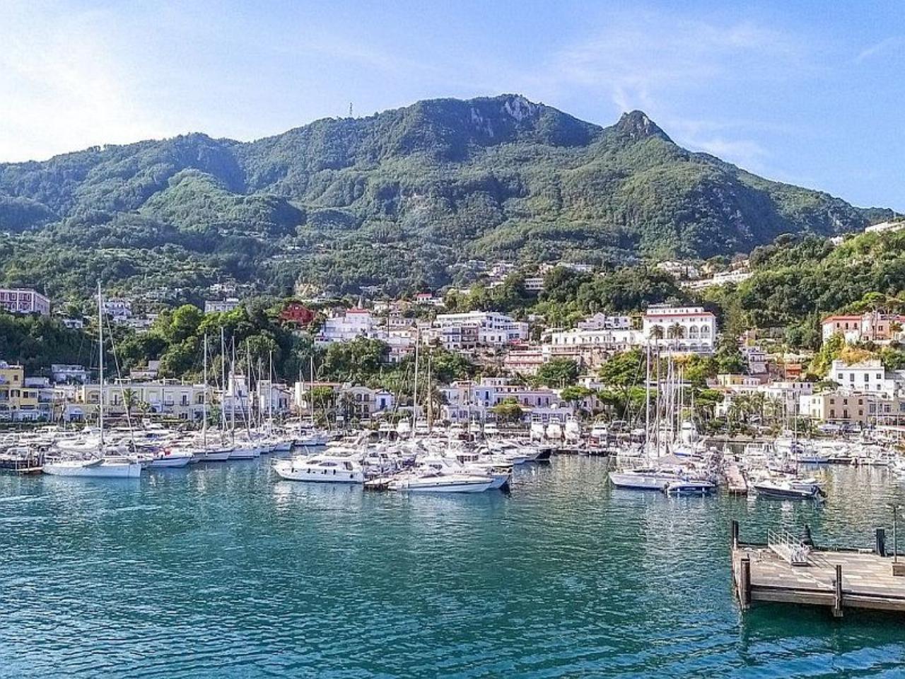 Ischia, Italy holidays 5