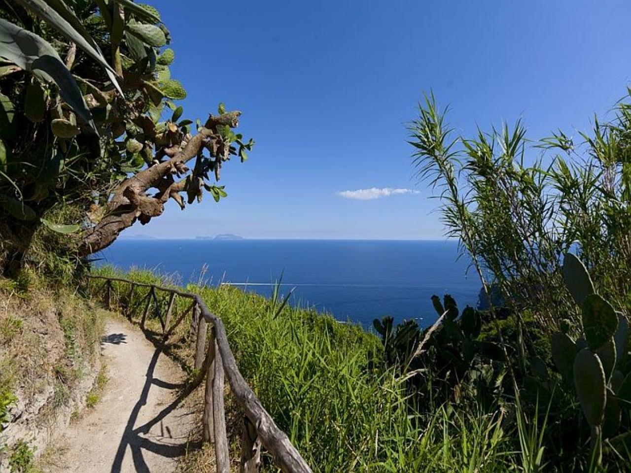 Ischia, Italy holidays 3