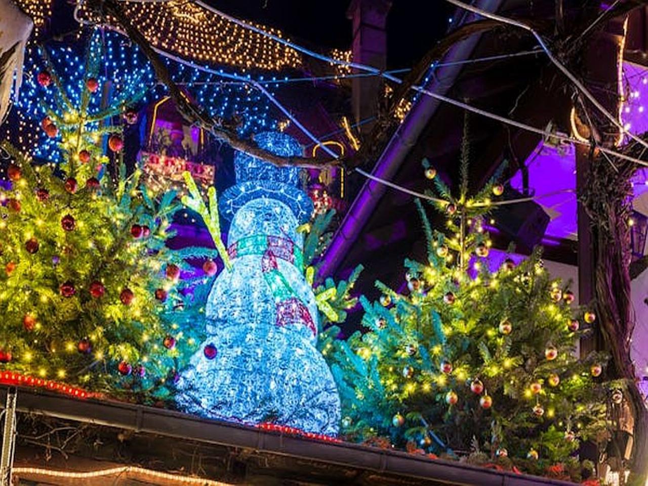 No-Fly River Cruises, holidays 27