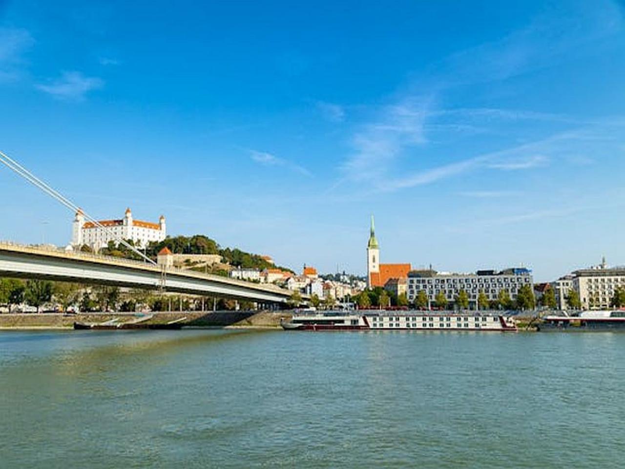 No-Fly River Cruises, holidays 2