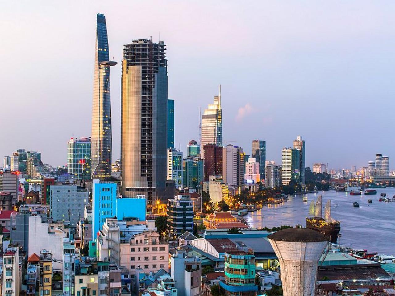 Specialist Tours, holidays 36