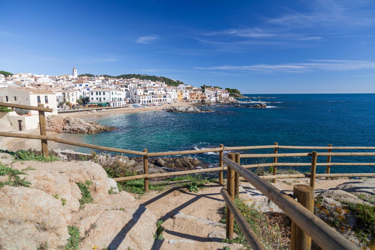 Catalonia, Spain holidays 8