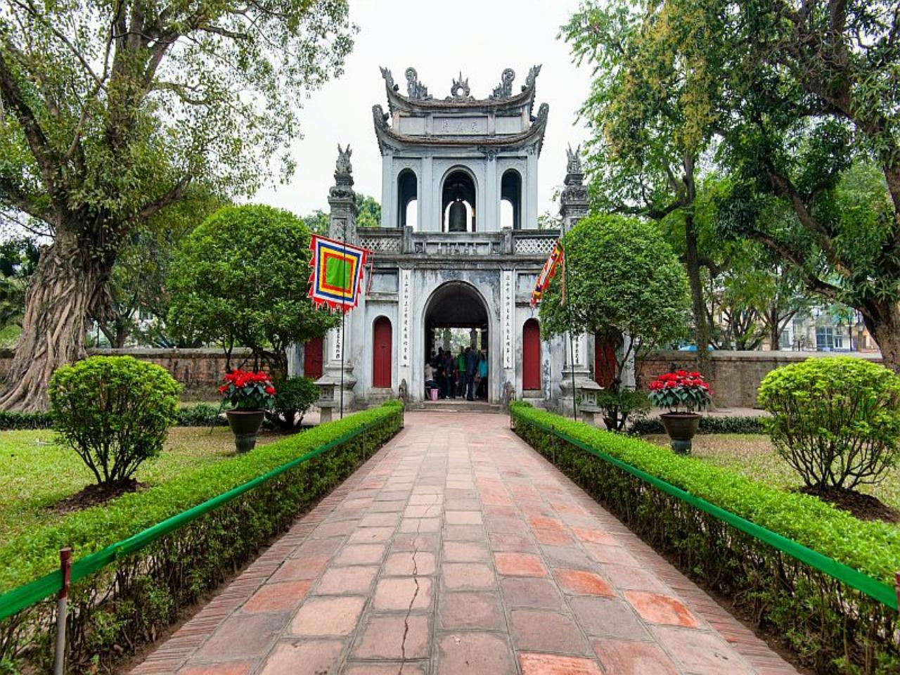 Specialist Tours, holidays 34