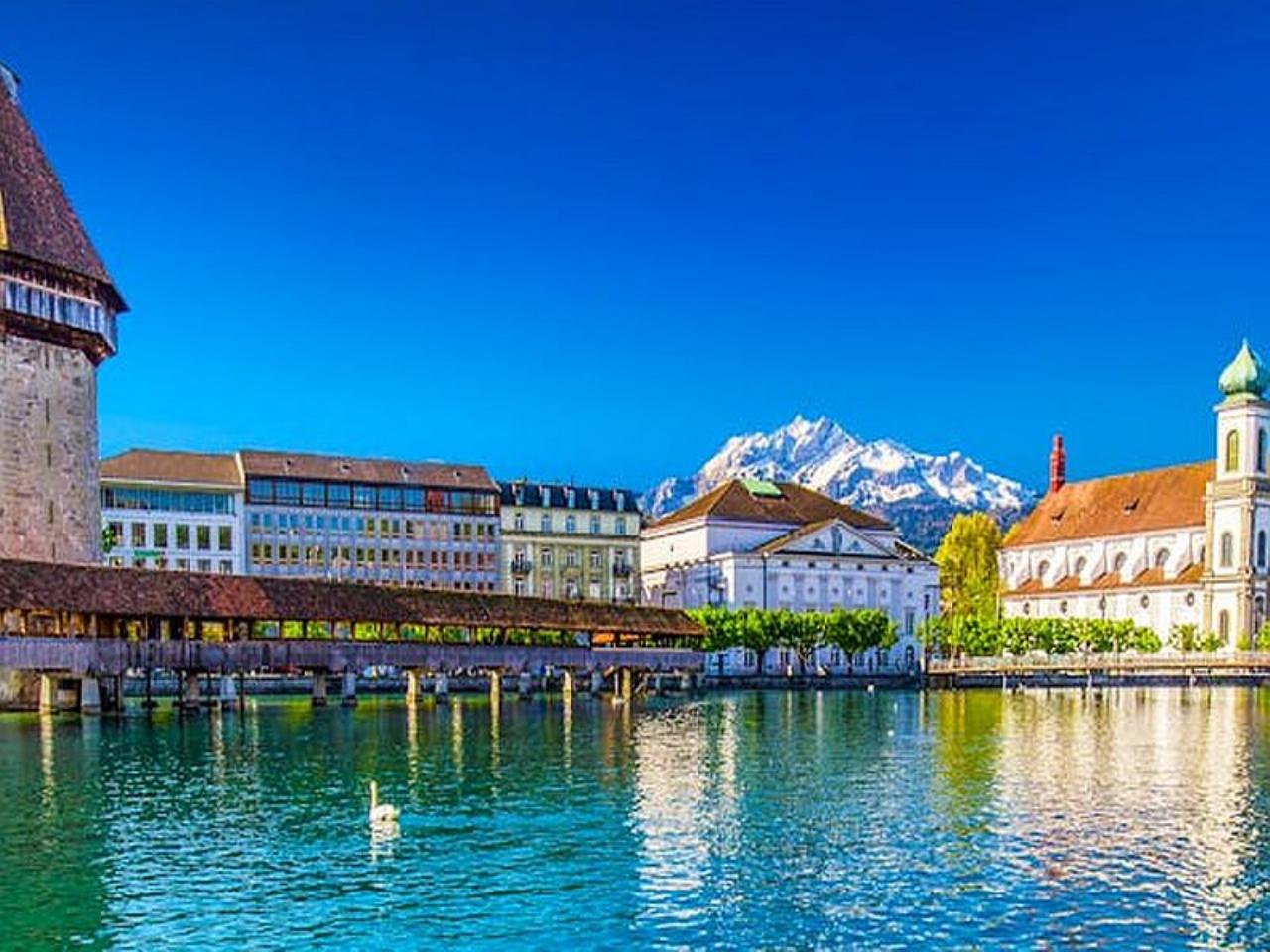 No-Fly River Cruises, holidays 22